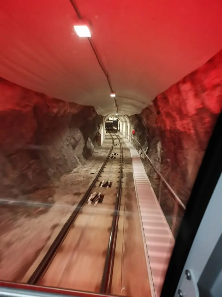 Tunnel der Seilbahn Floyen in Bergen
