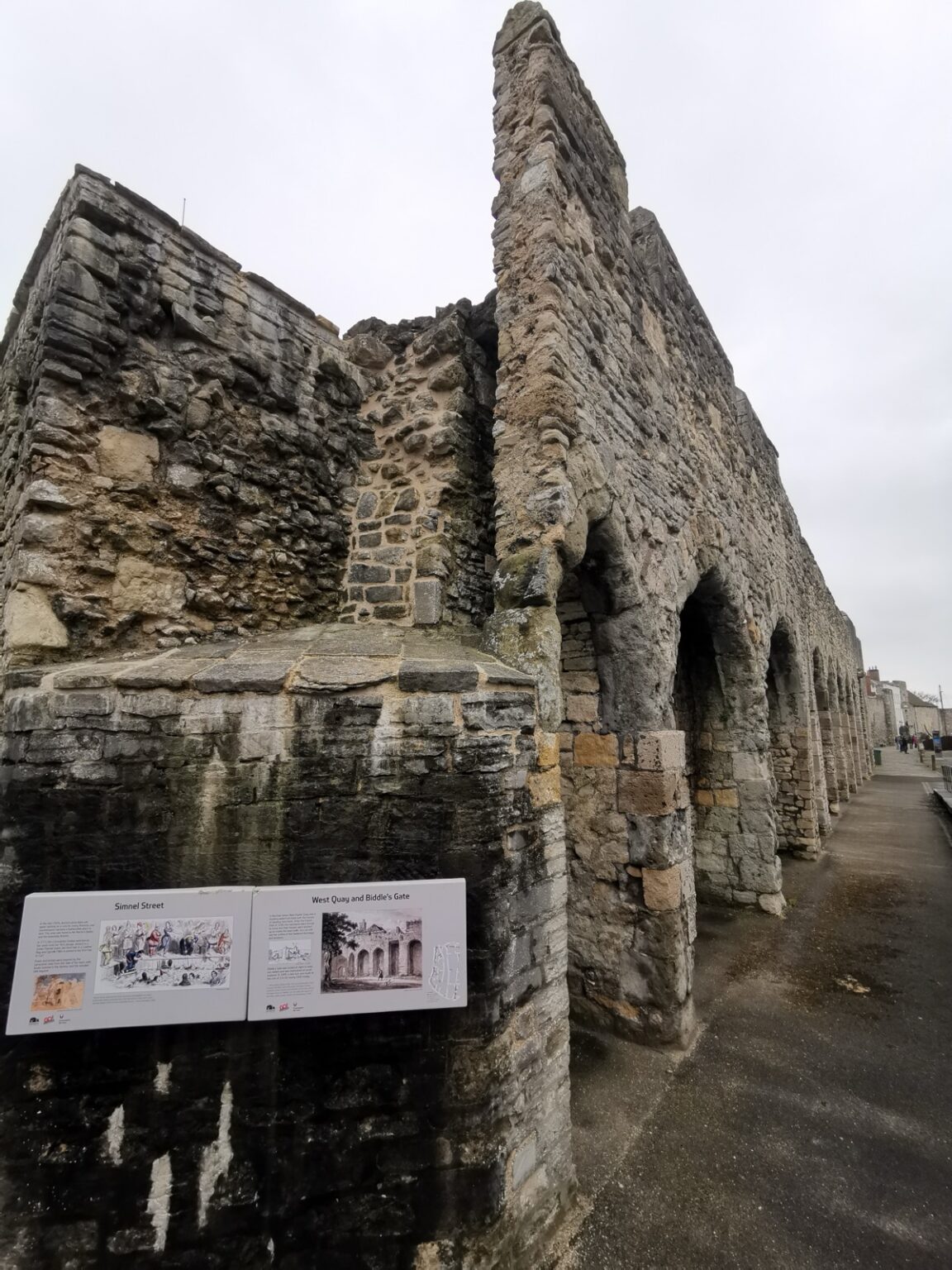 Alte Stadtmauer in Southampton