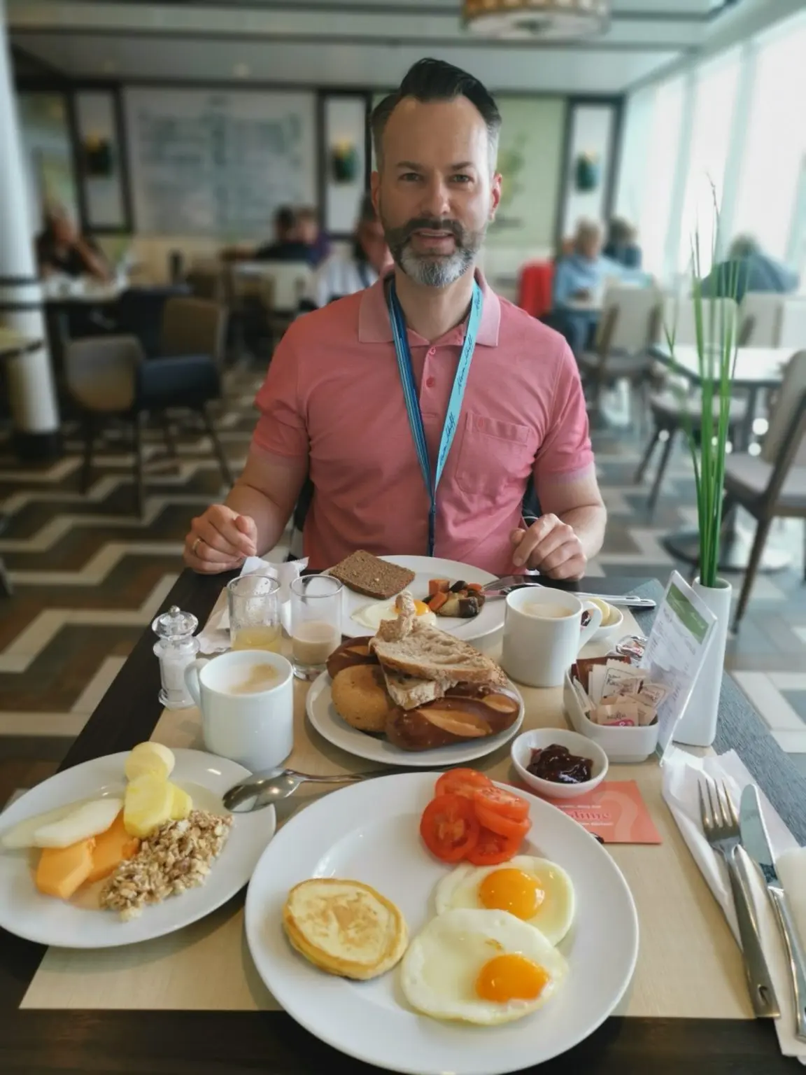 Mein Schiff 6 Anckelmannsplatz – Buffet-Restaurant