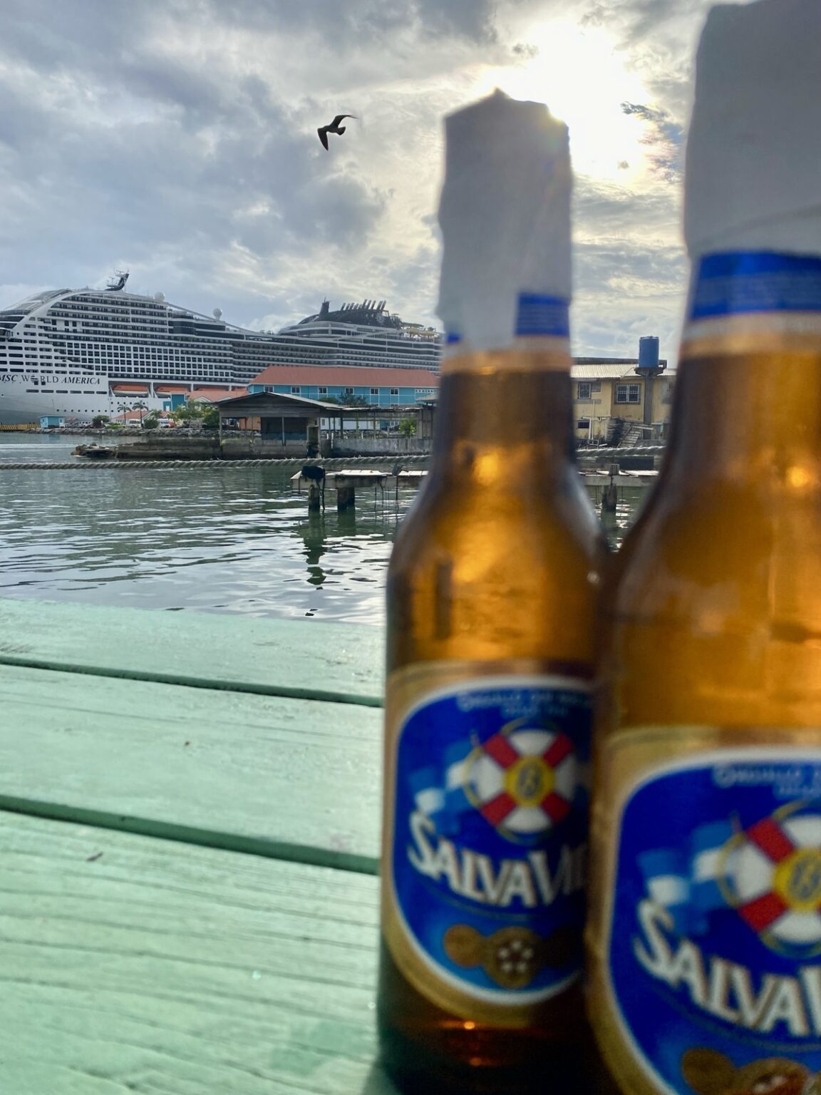 Bier am Hafen Roatan