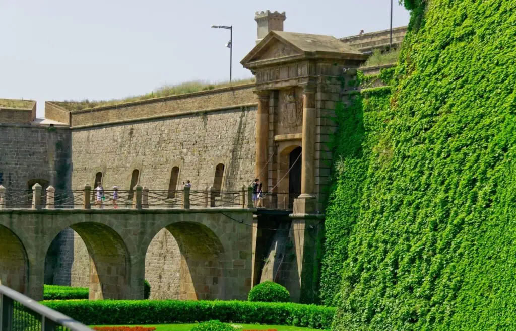 Eingang Castell de Montjuïc Barcelona
