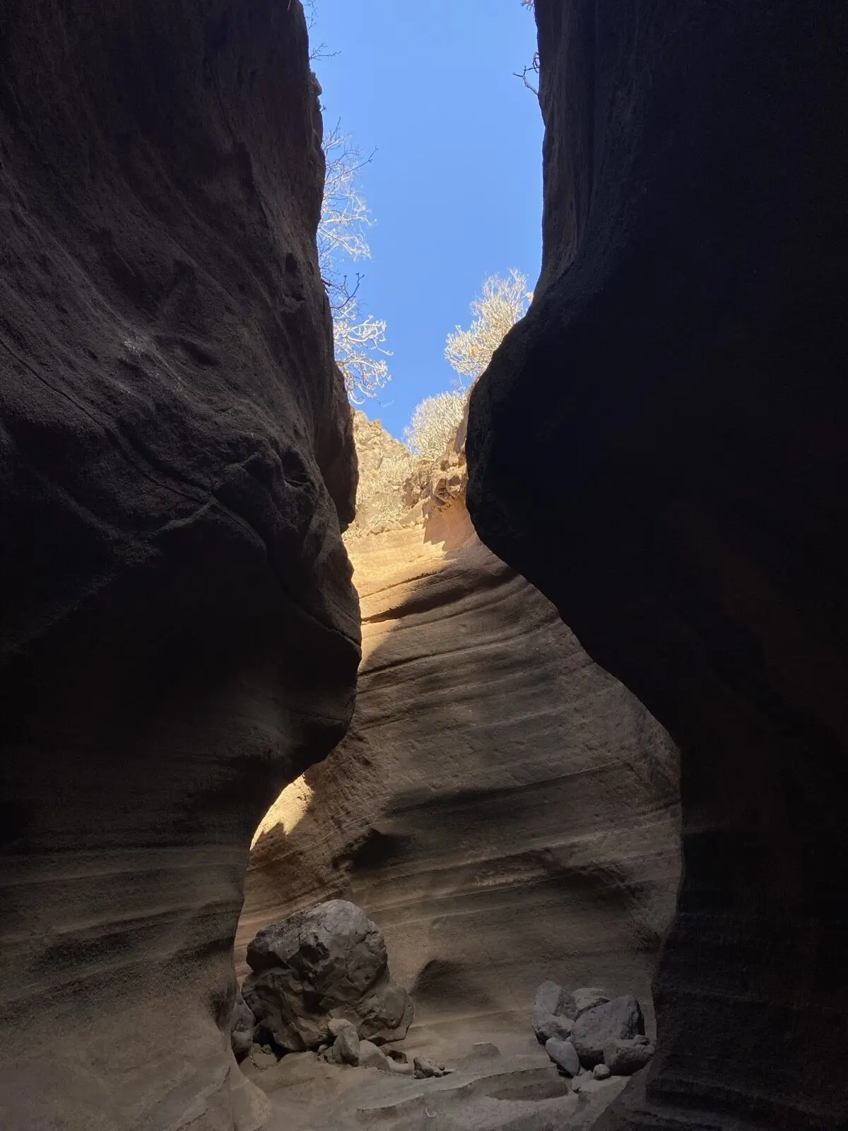 Höhle in Barranco de Guayadeque auf Gran Canaria