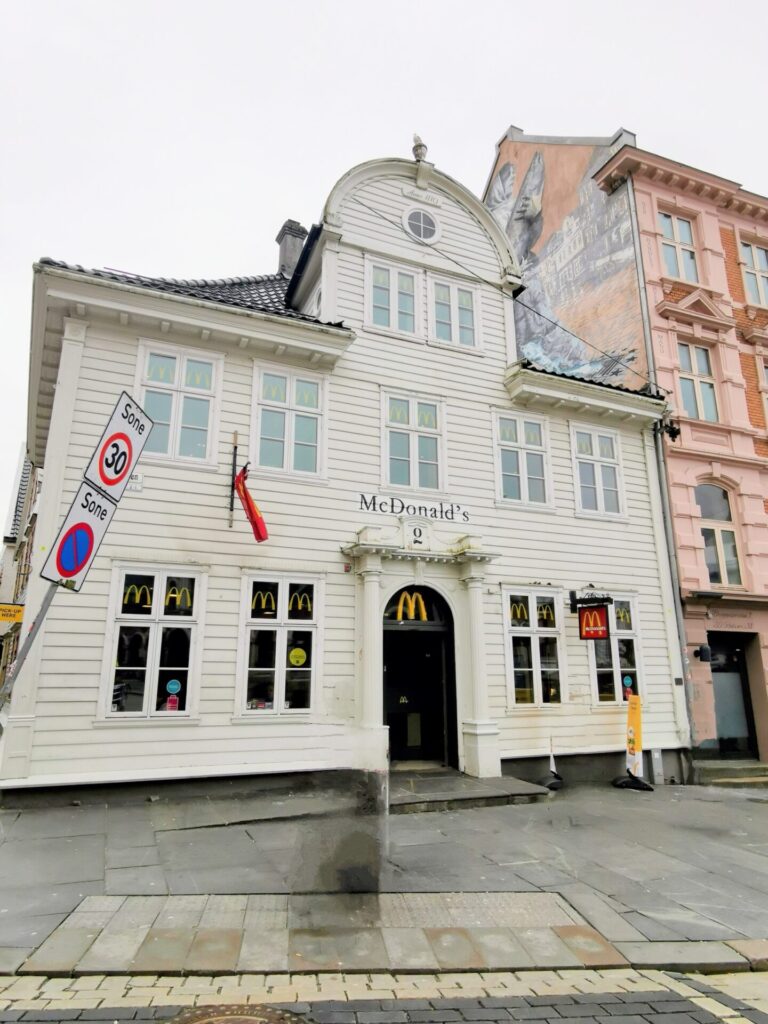 Historisches Haus McDonald's Bergen