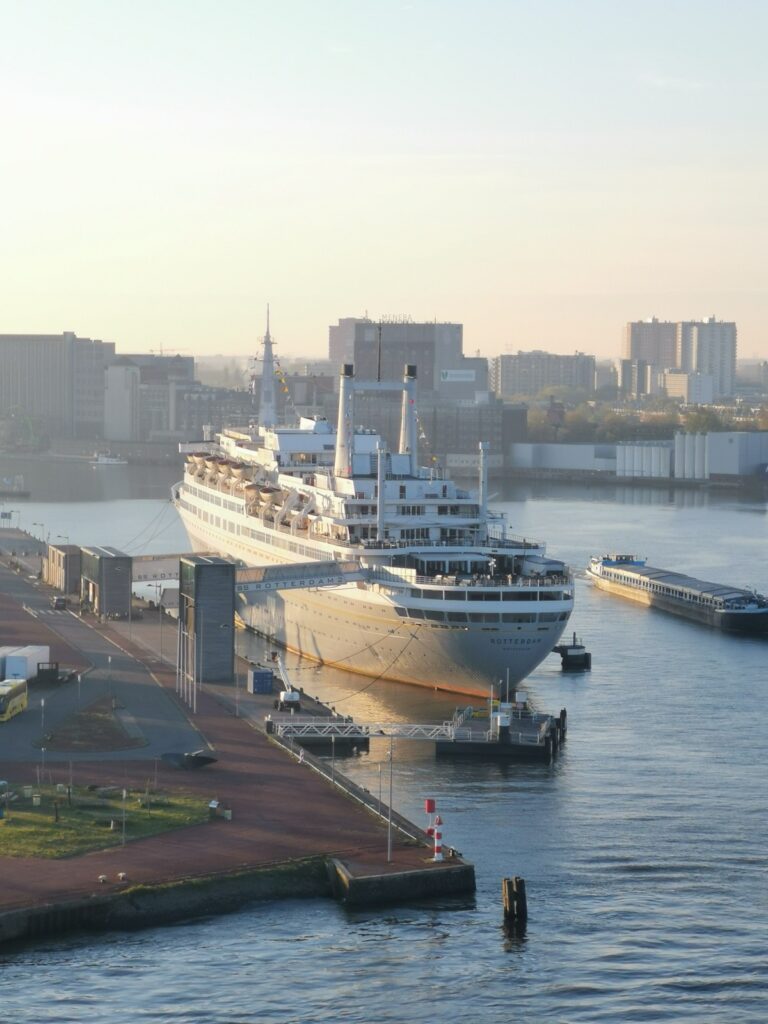 Blick auf dei SS Rotterdam