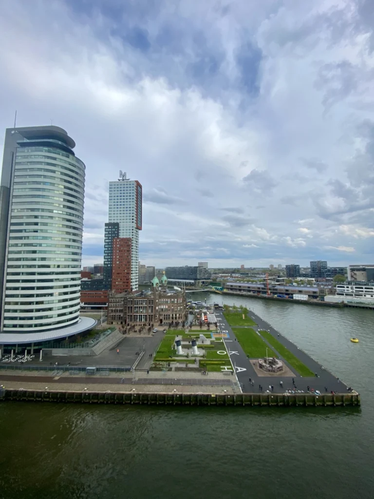 Kreuzfahrthafen Rotterdam