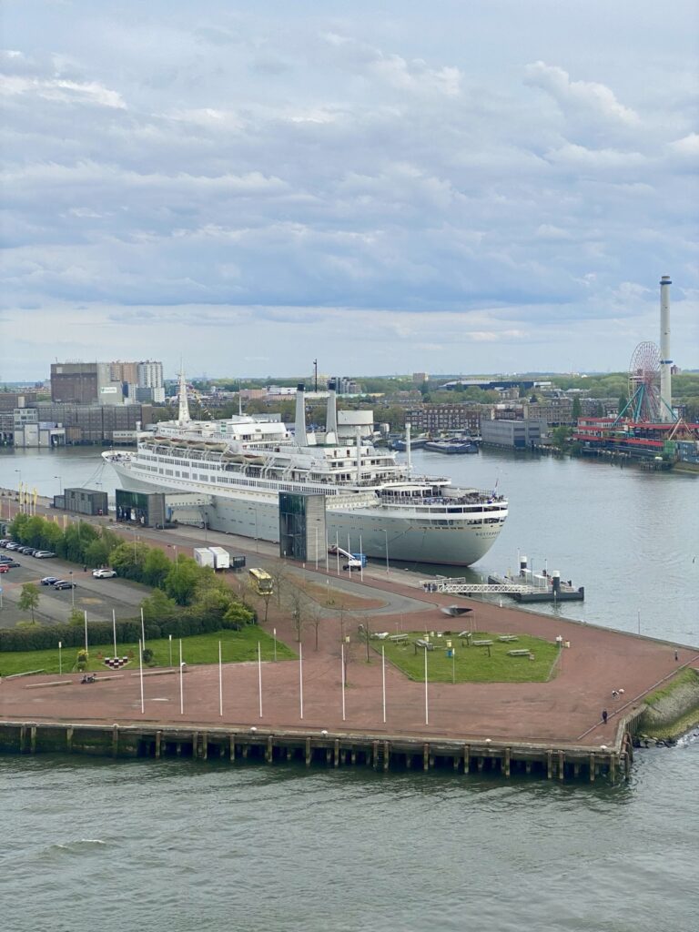Blick auf dei SS Rotterdam