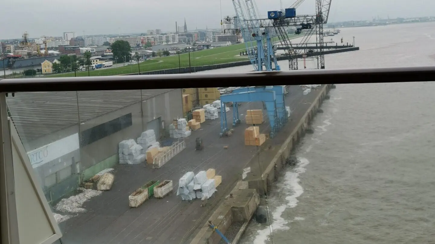 Blick auf den Hafen Bremerhaven