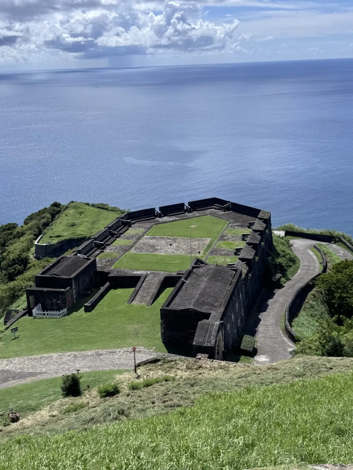 Brimstone Hill Fortress Luftaufnahme der Festungsanlage St. Kitts