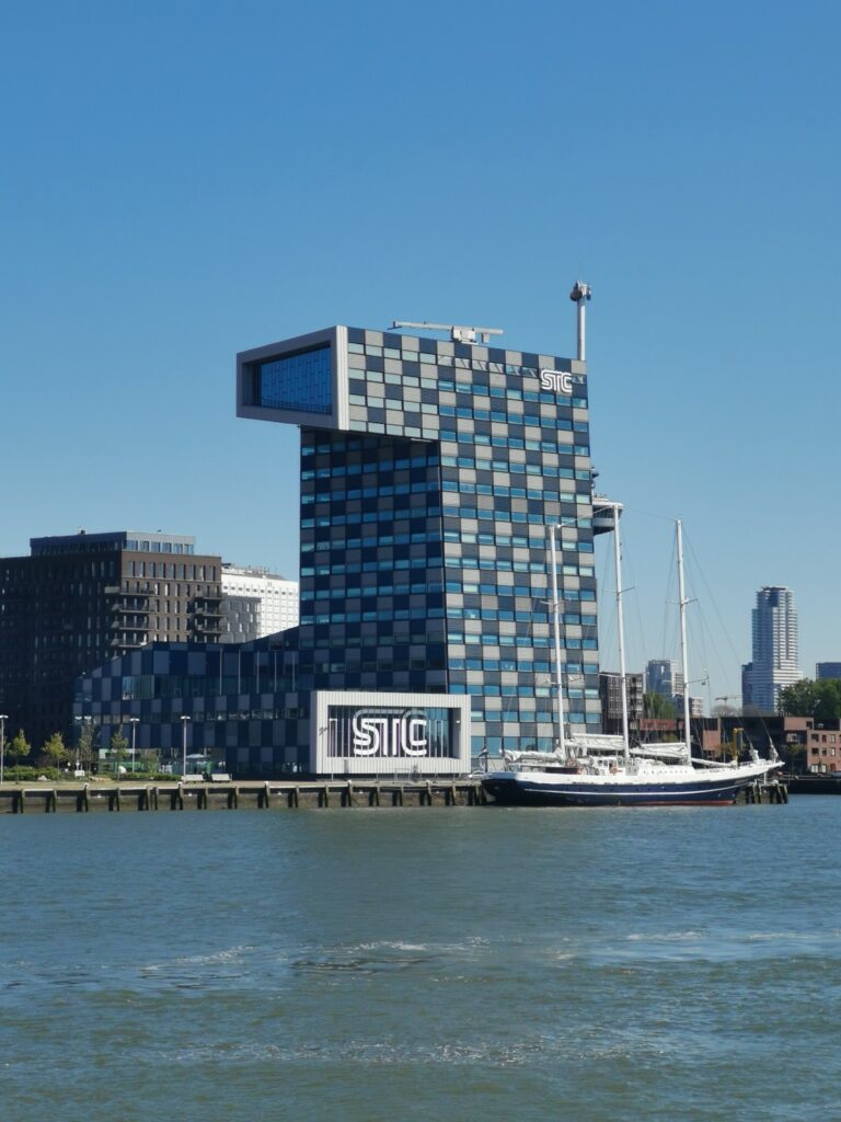 STC Bürogebäude in Rotterdam