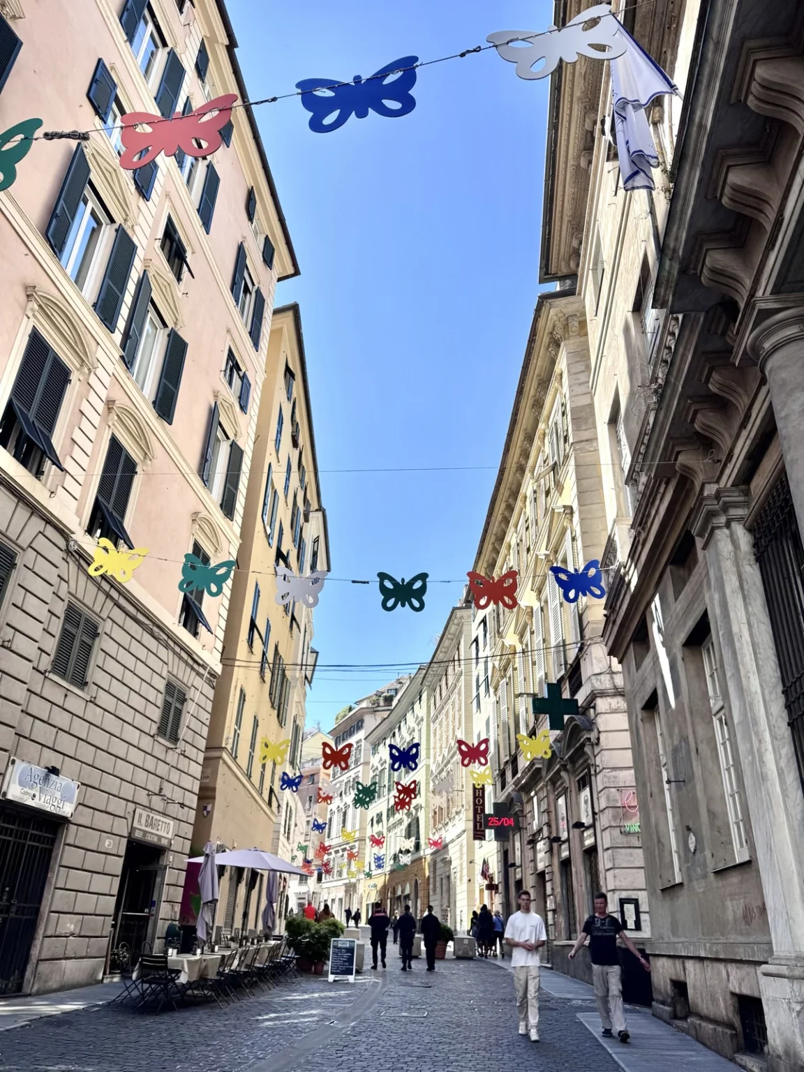 Bunte Gasse in Genua