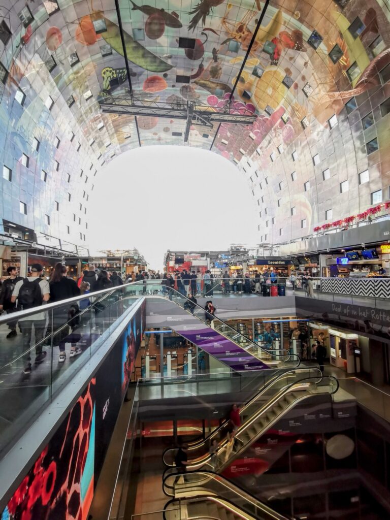 Markthalle Rotterdam von innen