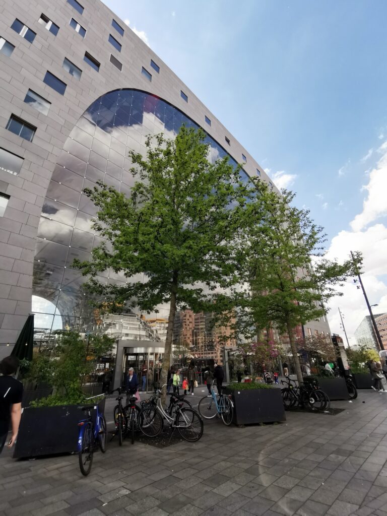 Markthalle Rotterdam von außen