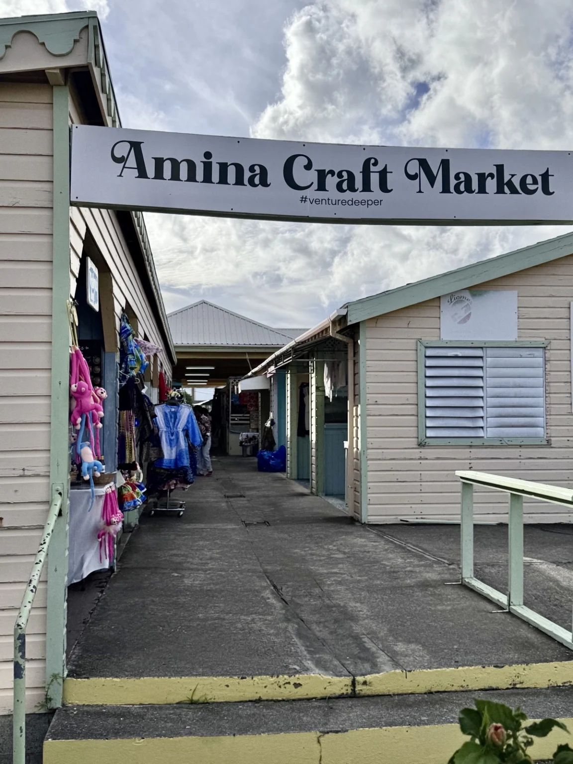 Shops am Hafen von  St. Kitts