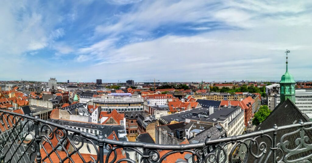 Aussichtsplattform im Rundetårn mit Blick auf Kopenhagen