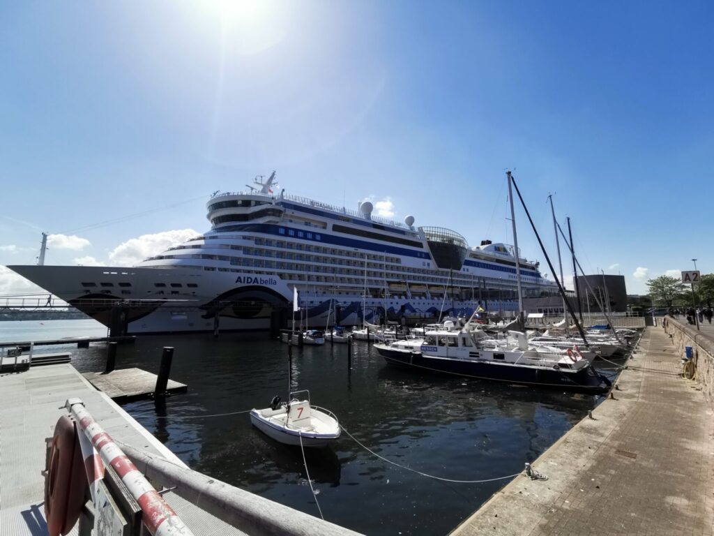Aida am Hafen in Kiel