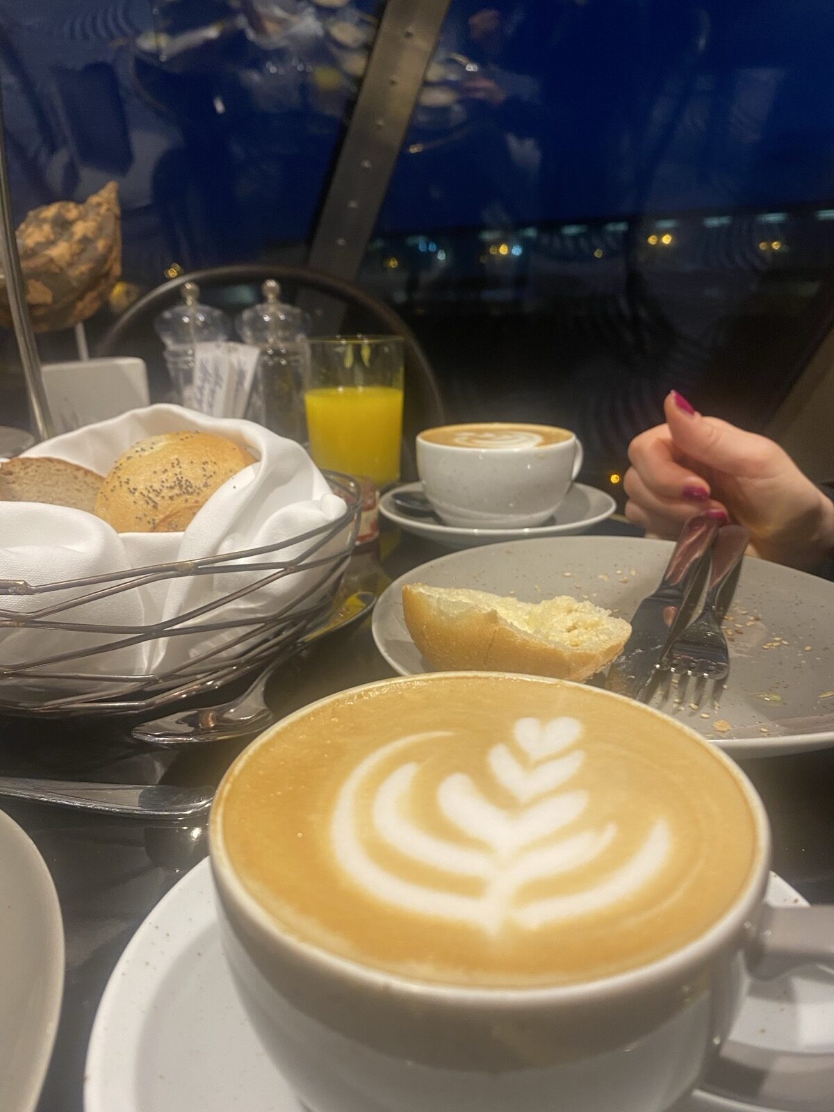 Kaffee auf einem Kreuzfahrtschiff
