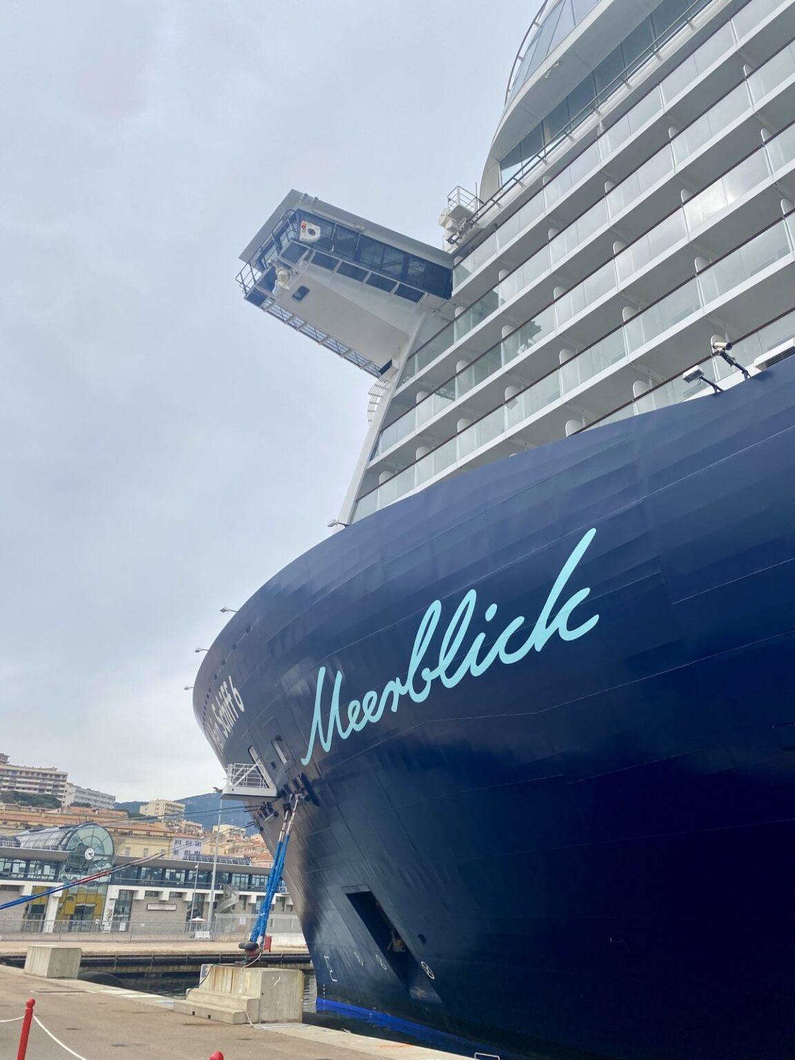 Mein Schiff am Hafen Ajaccio
