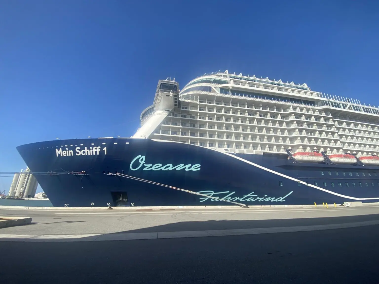 Mein Schiff am Hafen Port Canaveral