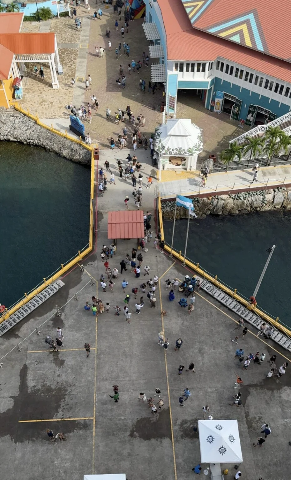 Kreuzfahrthafen in Roatan