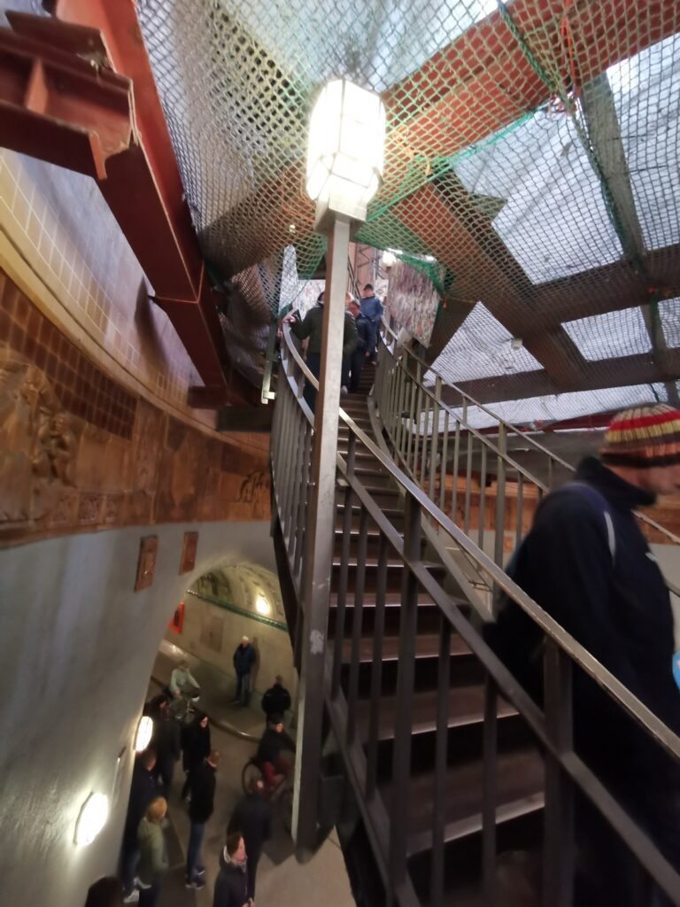 Treppe im Alter Elbtunnel in Hamburg