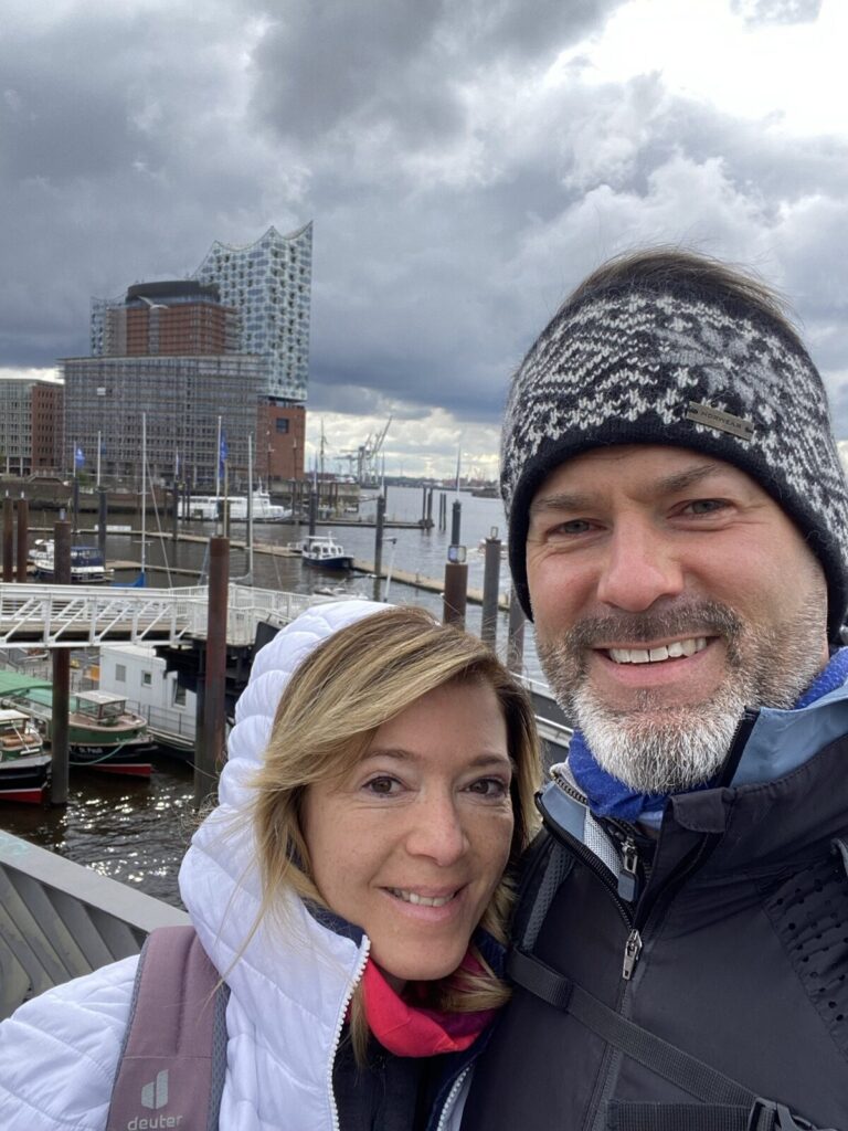 Pärchen in Hamburg am Hafen