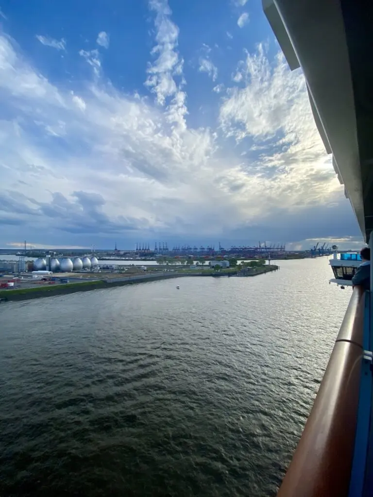 Blick auf den Hafen von Hamburg