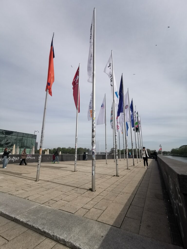 Flaggenplatz in Hamburg 