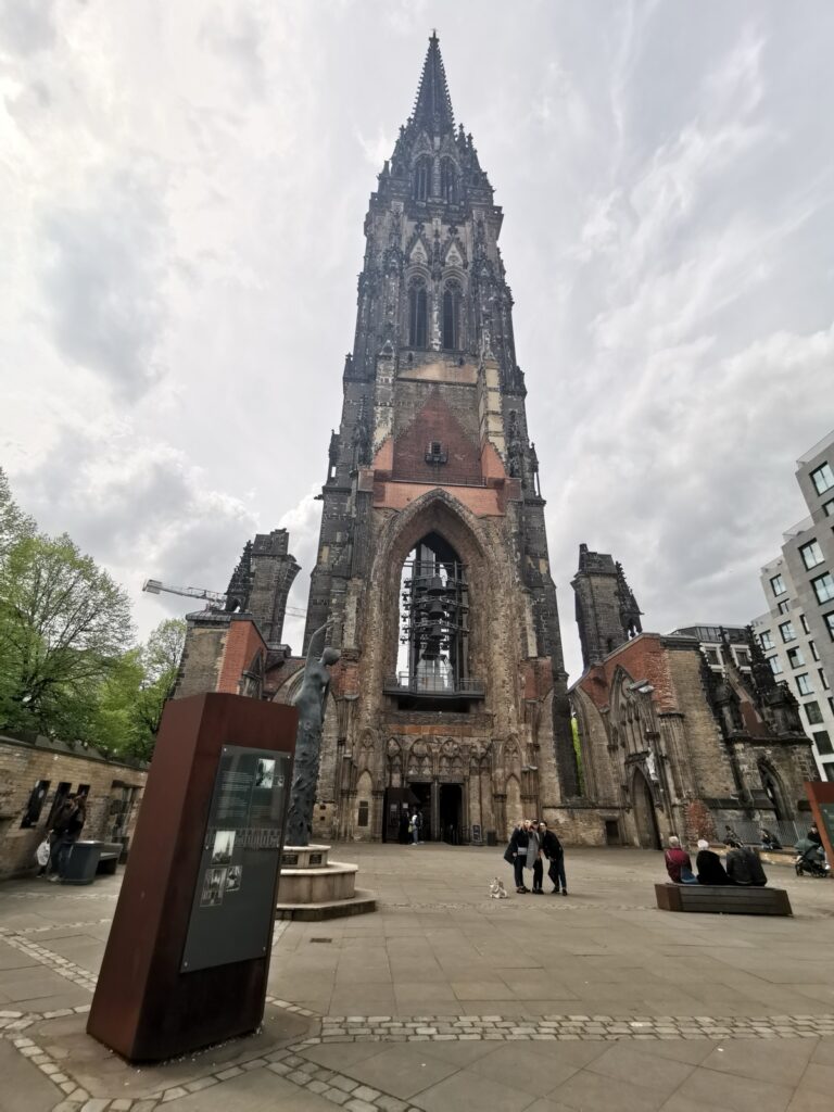 Sankt Nikolai Mahnmal in Hamburg