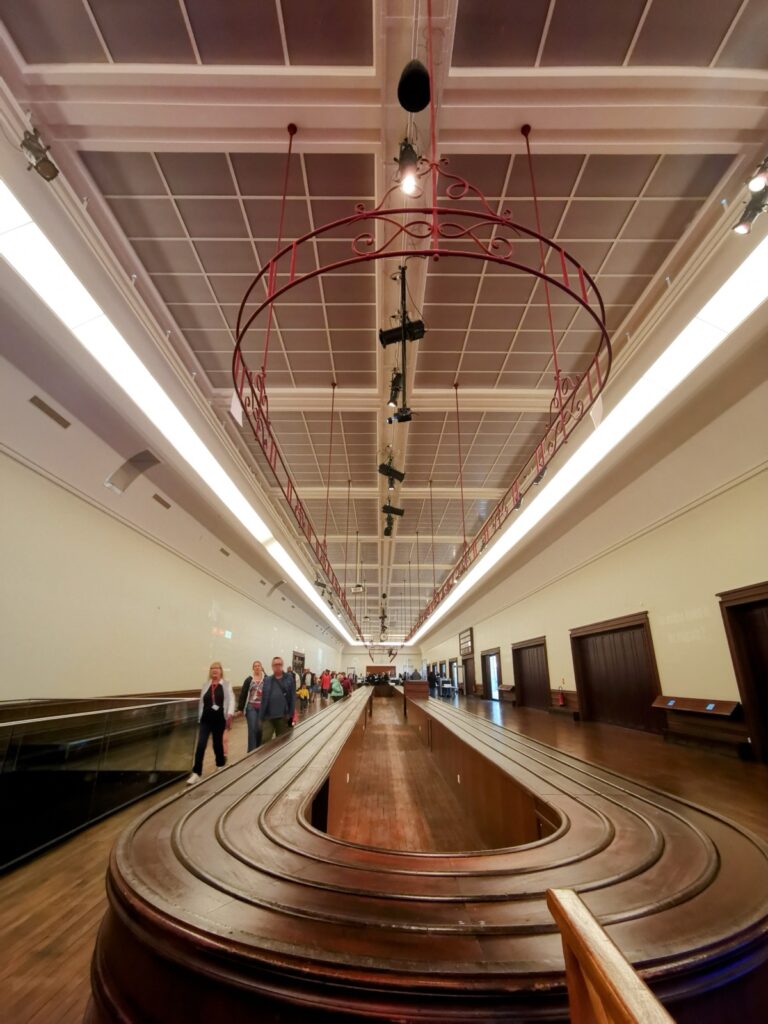 Historische Titanic Gepäckhalle in Cherbourg