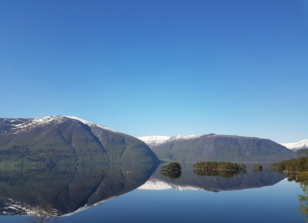 Blick auf den Hornindalsvatnet in Norwegen