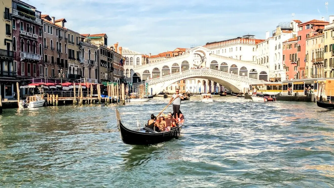 Rialtobrücke in Venedig