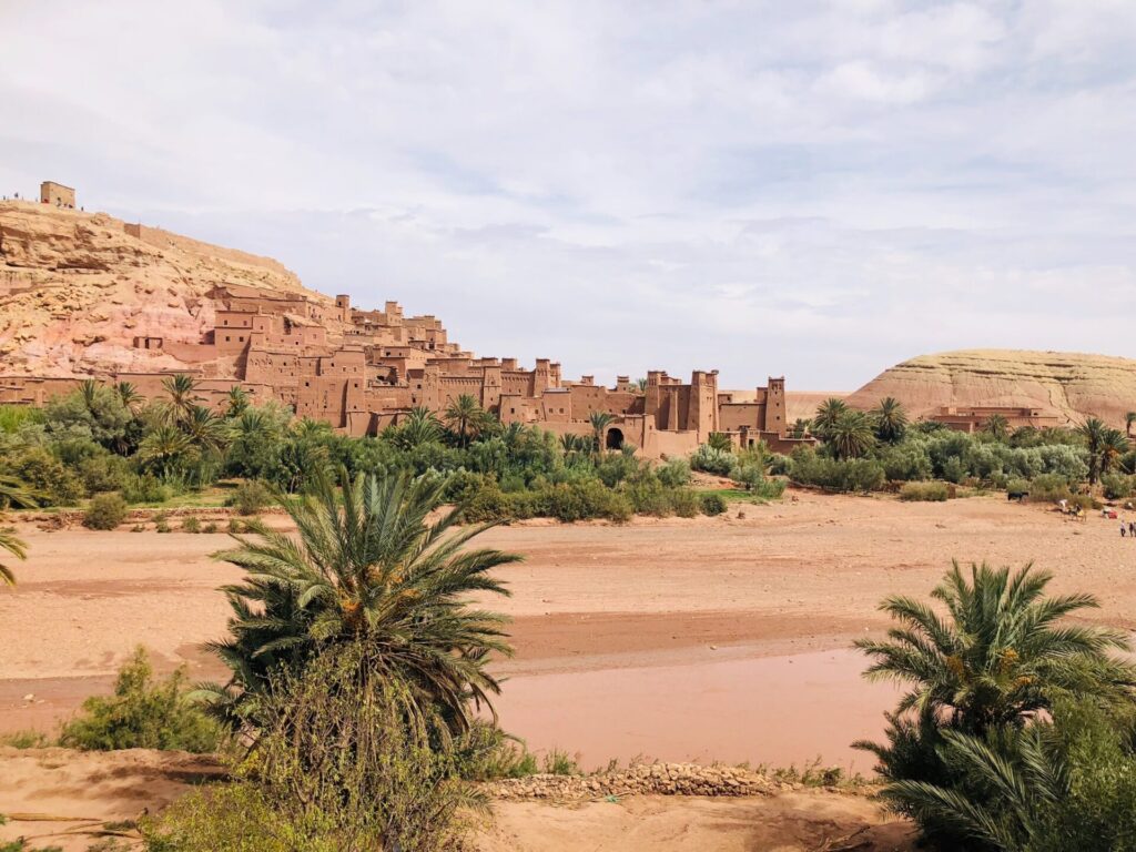 View auf die Wuesten-Stadt Ouarzazate