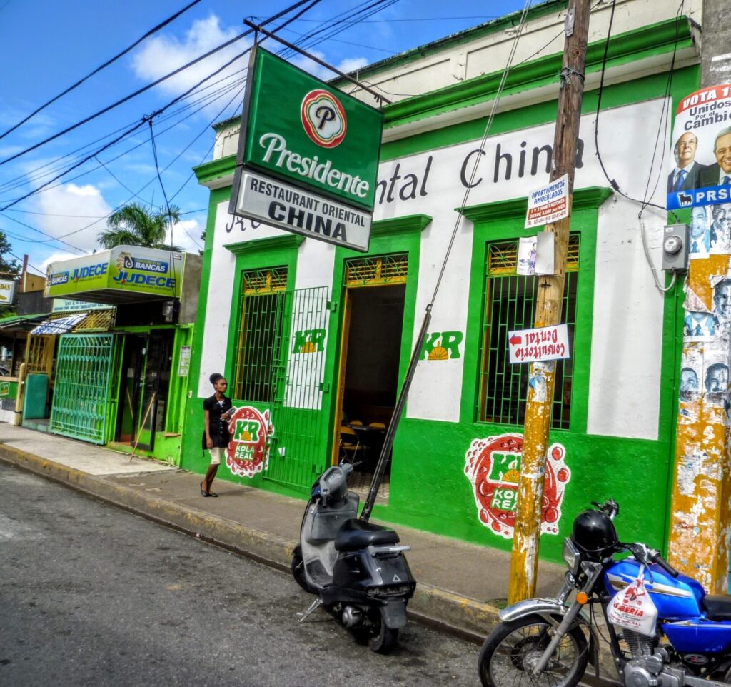 Grün weiße Bar in Romana Dominikanischen Republik 