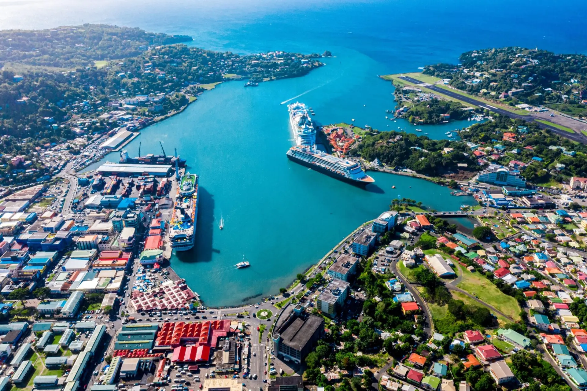 Karibik Castries St. Lucia Hafen Natur Schiffe View