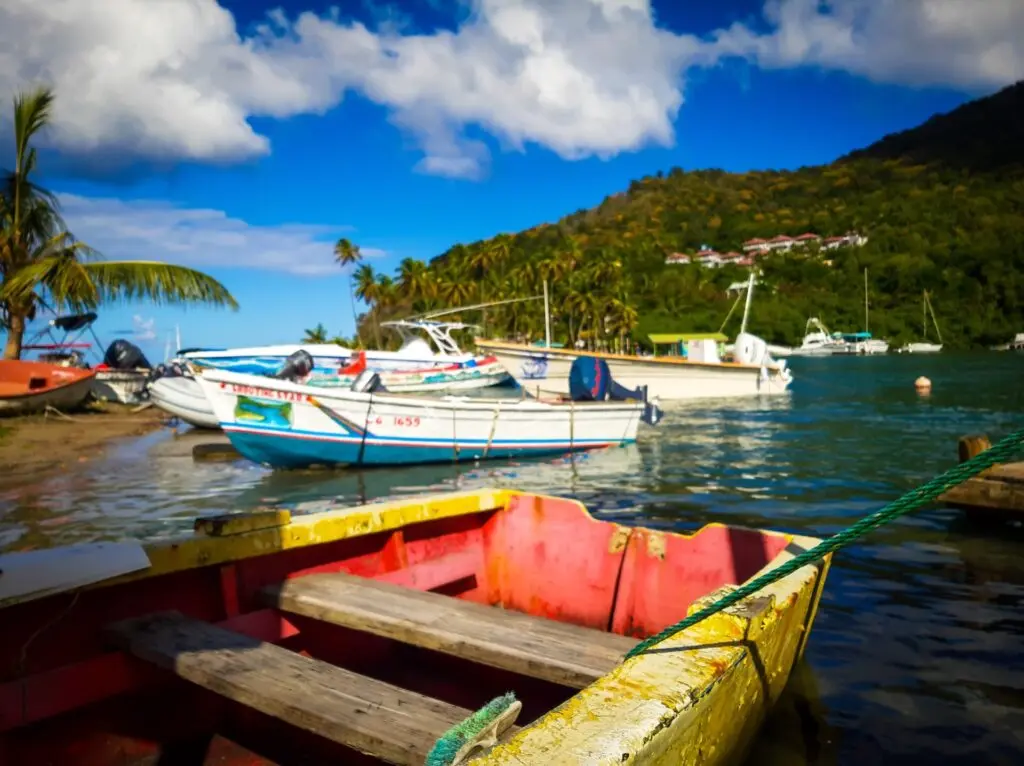 Karibik St. Lucia Castries Natur Berge Marigot Bay