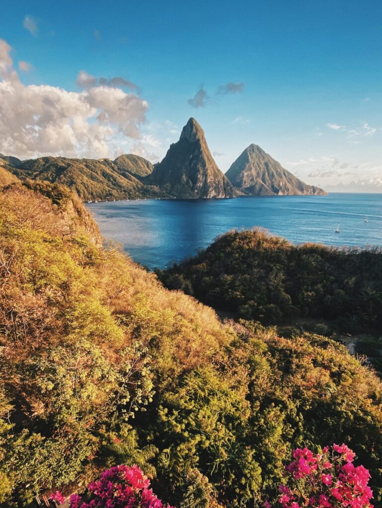 Karibik St. Lucia Castries Berge Natur 