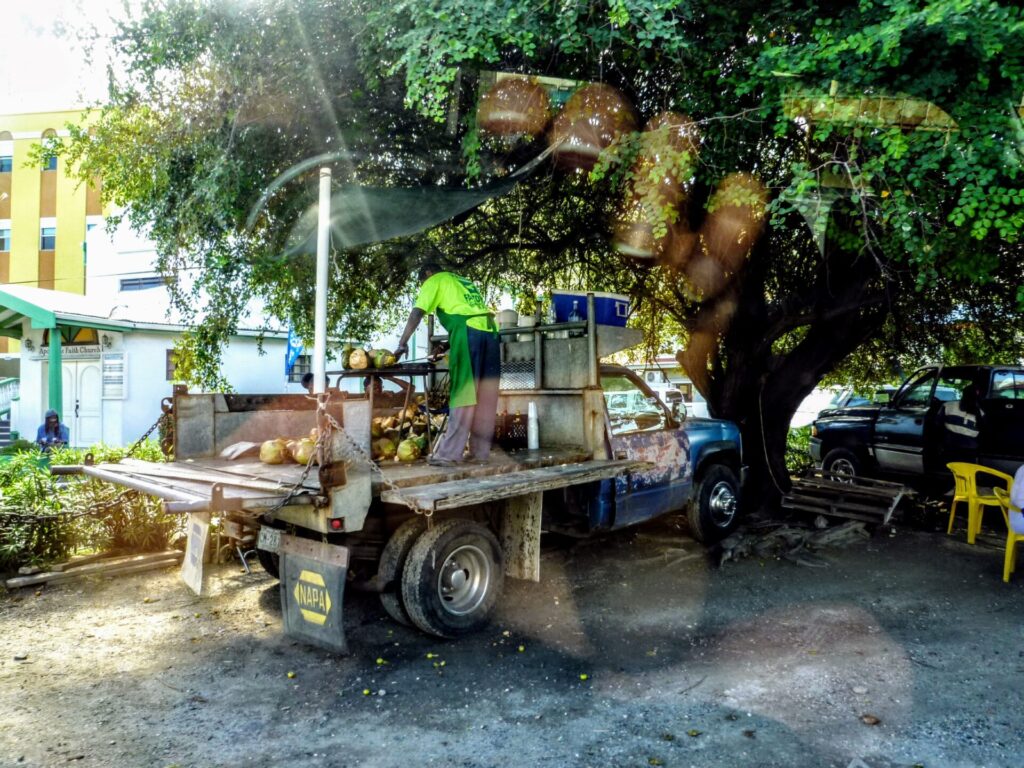 Straßenmarkt in Road Town Tortola