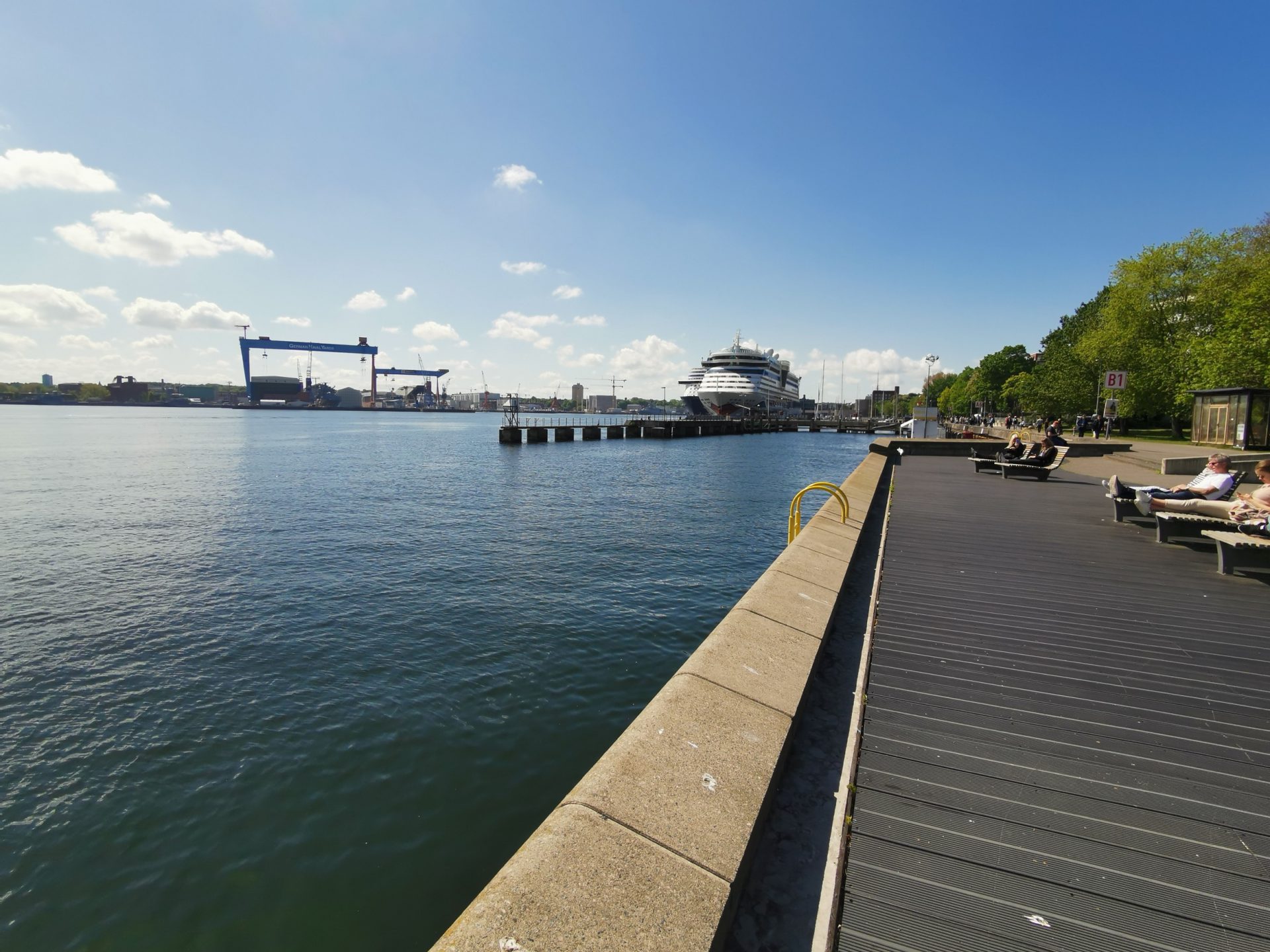 View Kiel Ostseekai