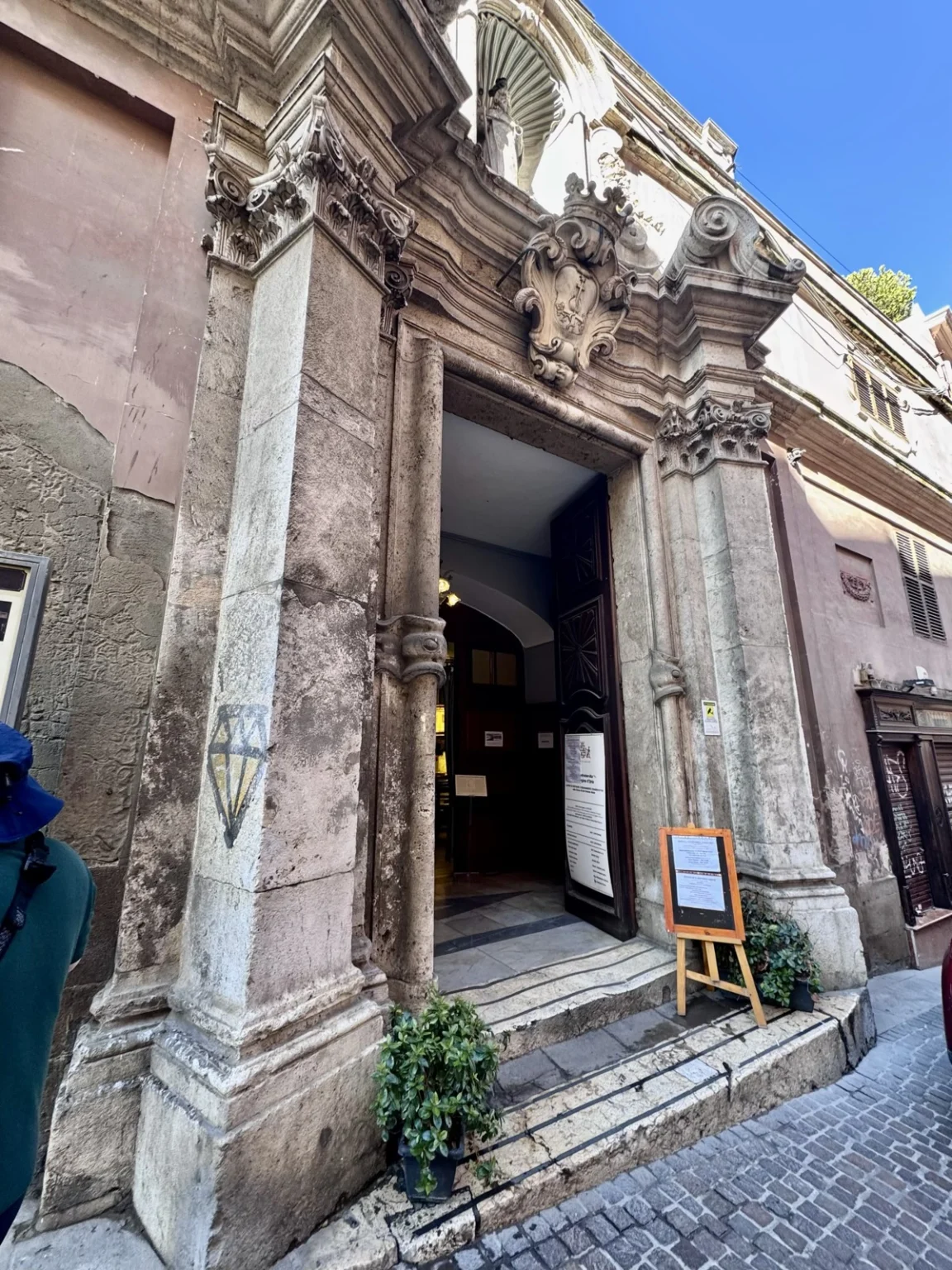 Eingang Kirche Sant'Antonio Abate in Cagliari