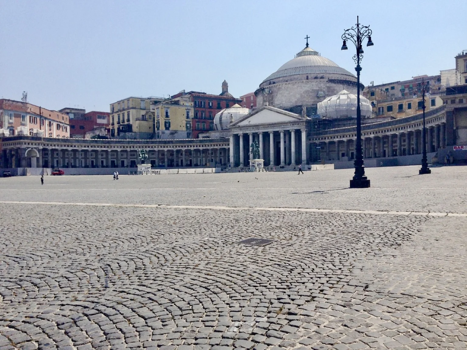 Piazza del Plebiscito in Neapel