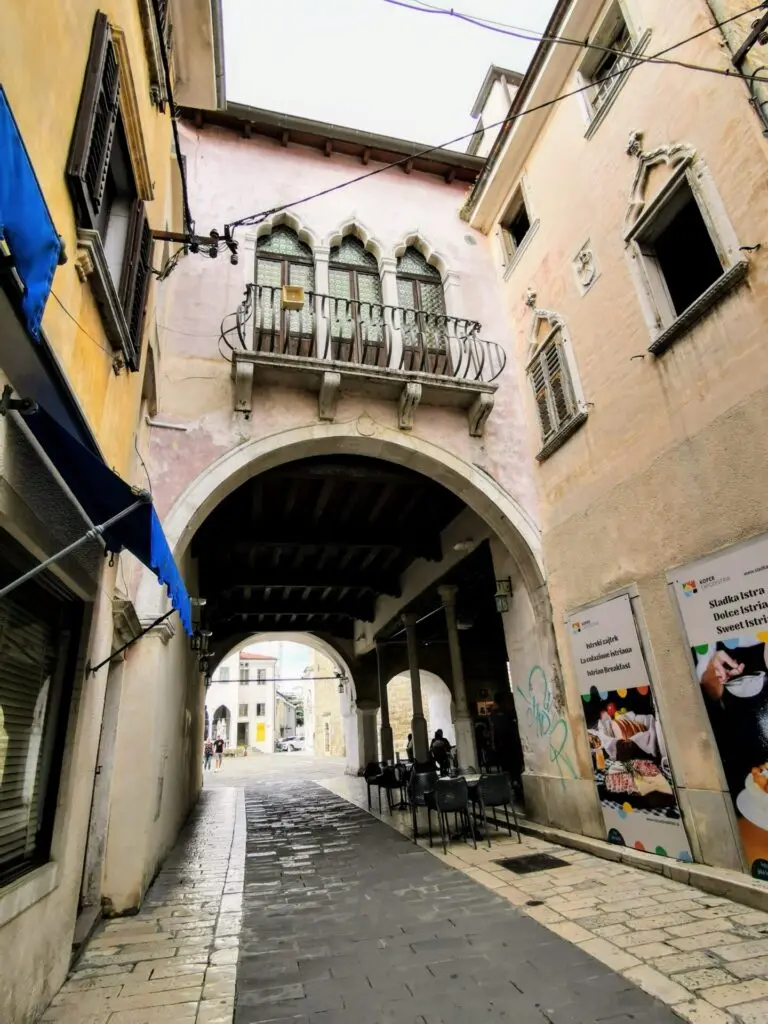 Historisches Haus im Zentrum von Koper
