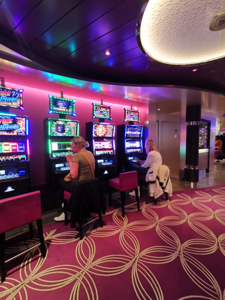 Casino auf einem Kreuzfahrtschiff