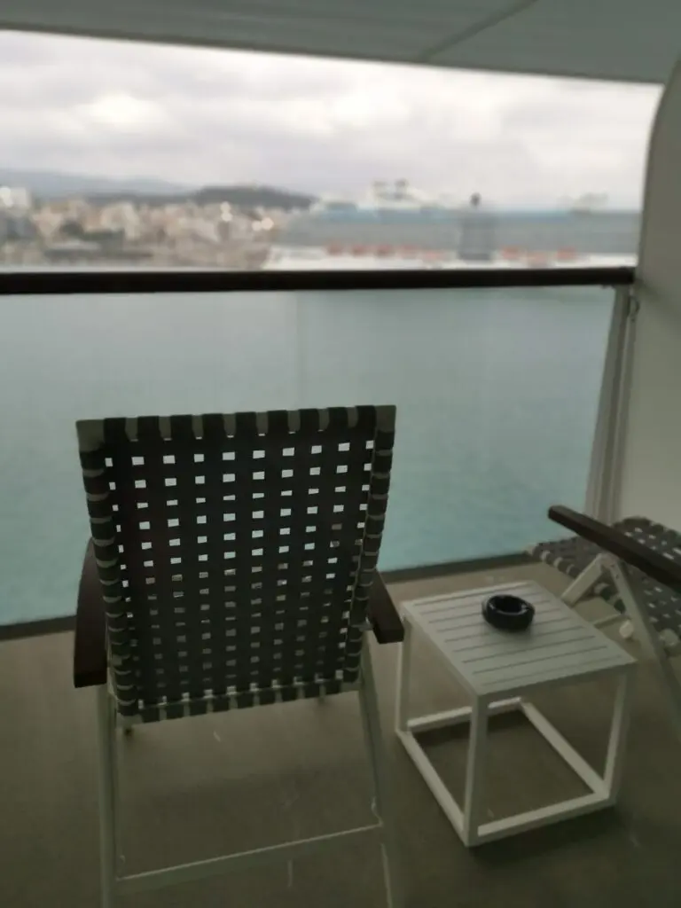 Balkon Kreuzfahrtschiff