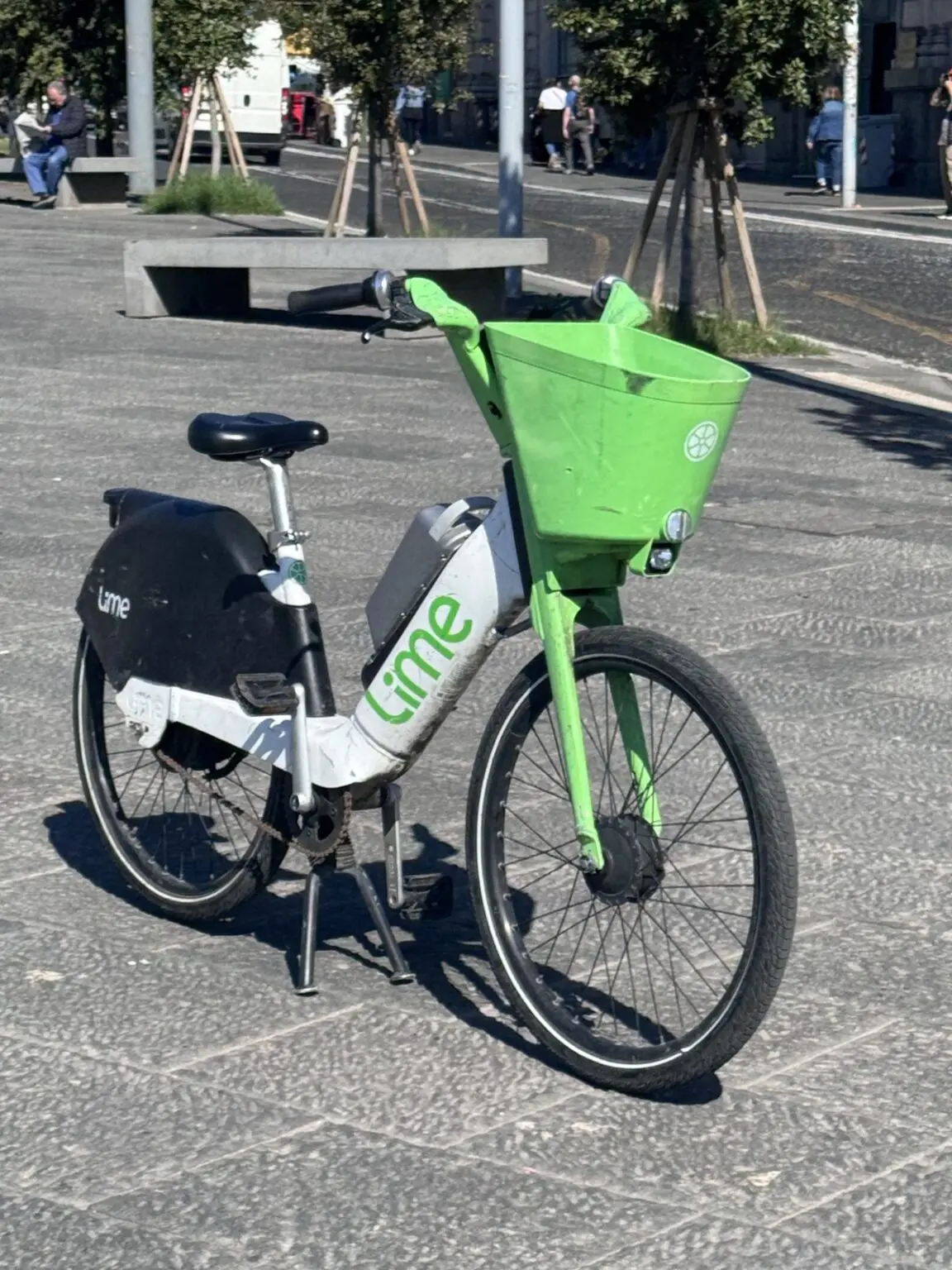 Lime City Bike in Neapel