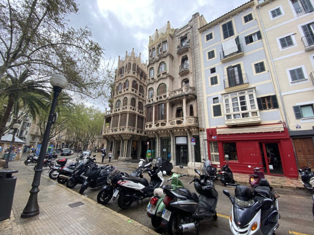 Historisches Gebäude im Zentrum von Mallorca