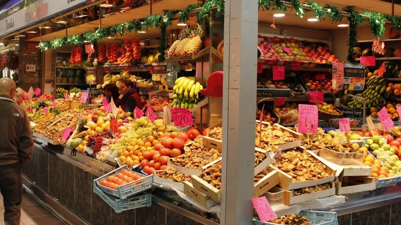 Obststand auf einem Markt in Mallorca
