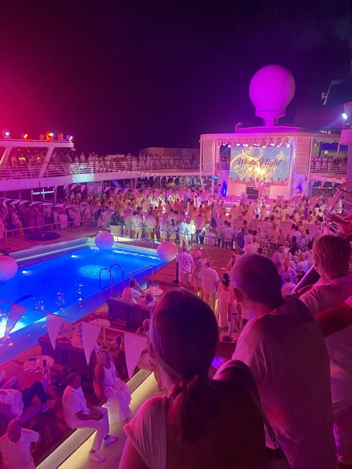 Poolparty Mein Schiff 1