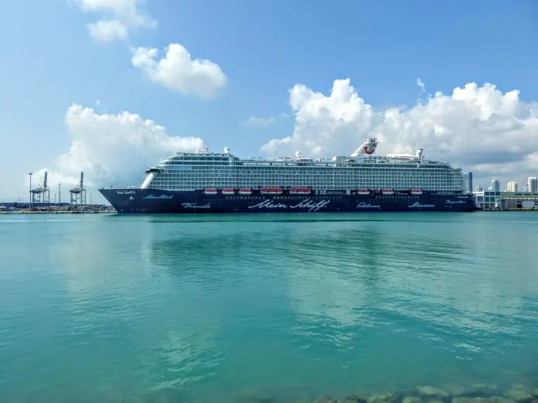 Mein Schiff 6