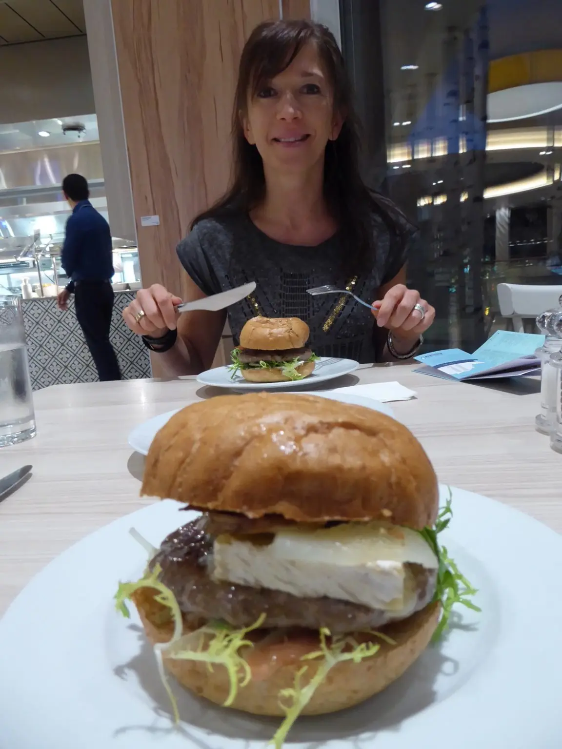 Mein Schiff 6 Tag & Nacht – Bistro