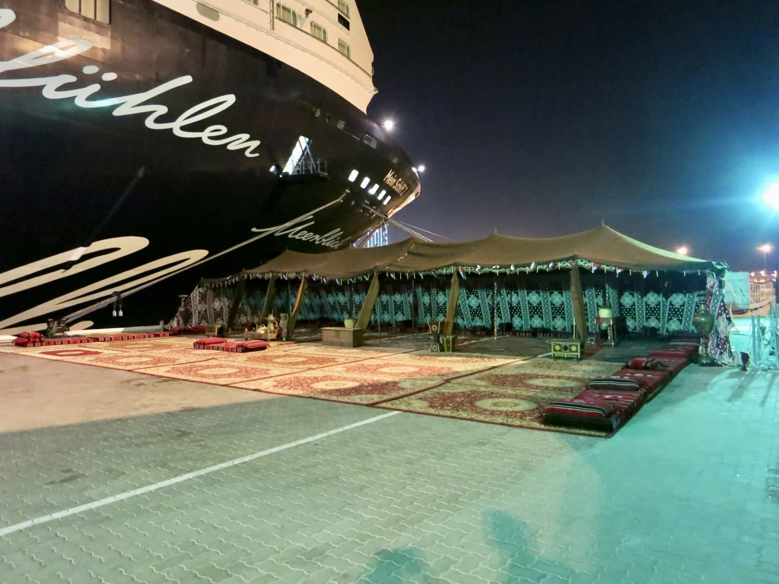 Mein Schiff Hafem Abu Dhabi